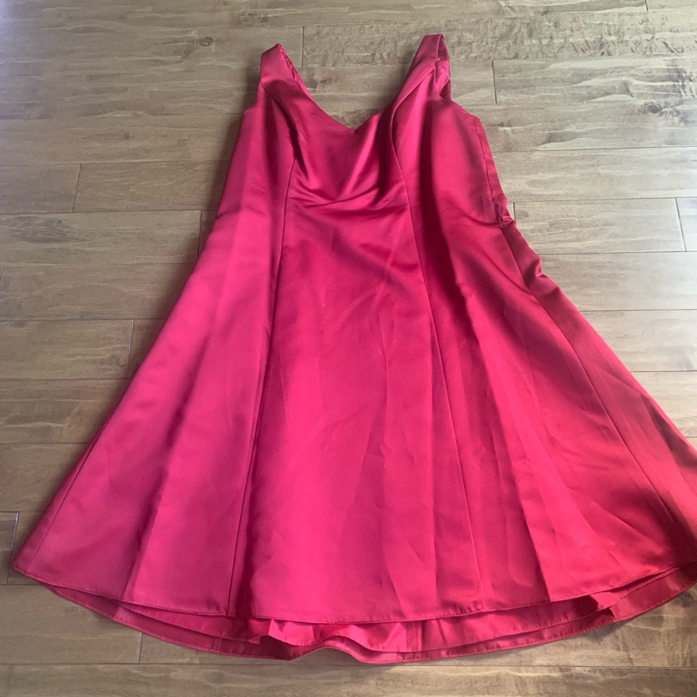 Beautiful Formal RED Fitted A-line dress.